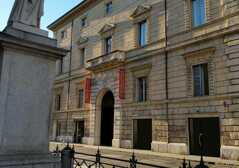 https://www.lapressa.it/articles/063640/palazzo-monteccucoli-fondaione-di-modena-spaziof-TN.jpg