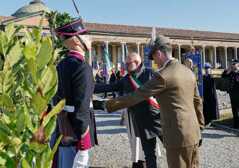 https://www.lapressa.it/articles/064679/giornata-defunti-san-cataldo-cimitero-accademia-militare-modena-TN.jpg