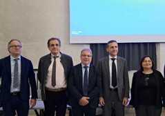 https://www.lapressa.it/articles/065220/eventi-climatici-estremi-federmanager-TN.jpg