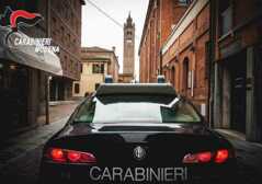 https://www.lapressa.it/articles/066493/carabinieri-carpi-TN.jpg